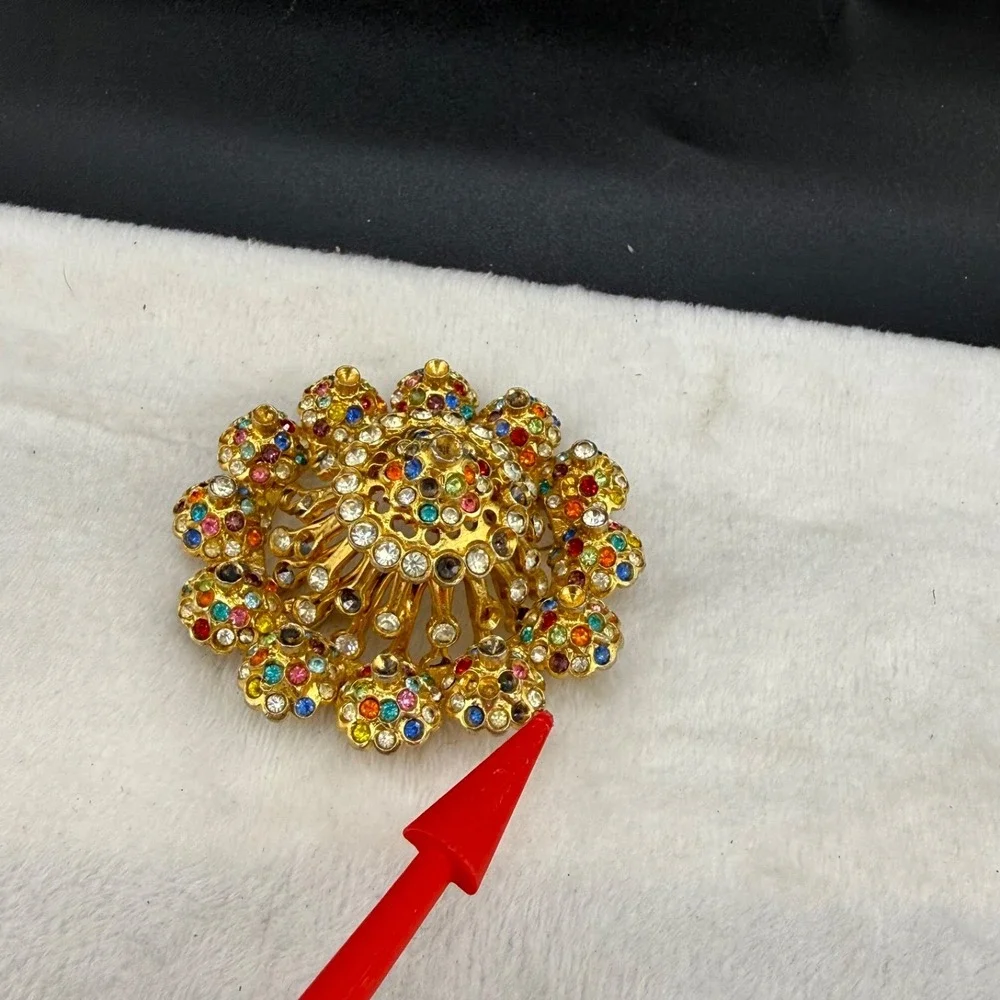 Vintage Rhinestone Dome Brooch Gold Tone Heavy READ